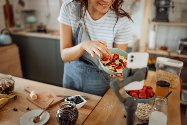 Nano Influencer Marketing for Food Brands: The Complete Playbook hero image
